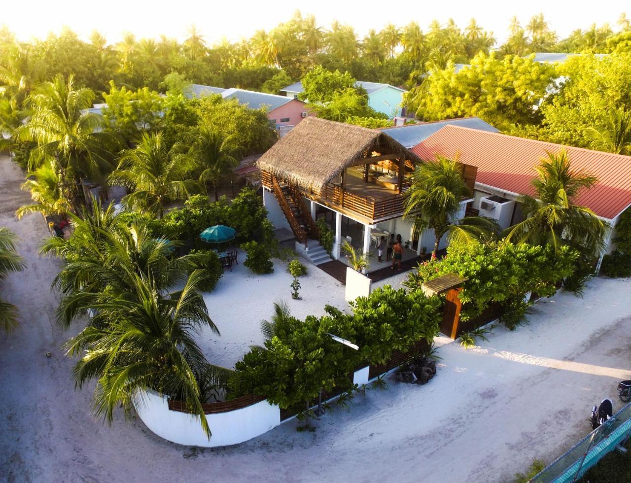 Ufa Escape Hotel Dhigurah  Eksteriør billede